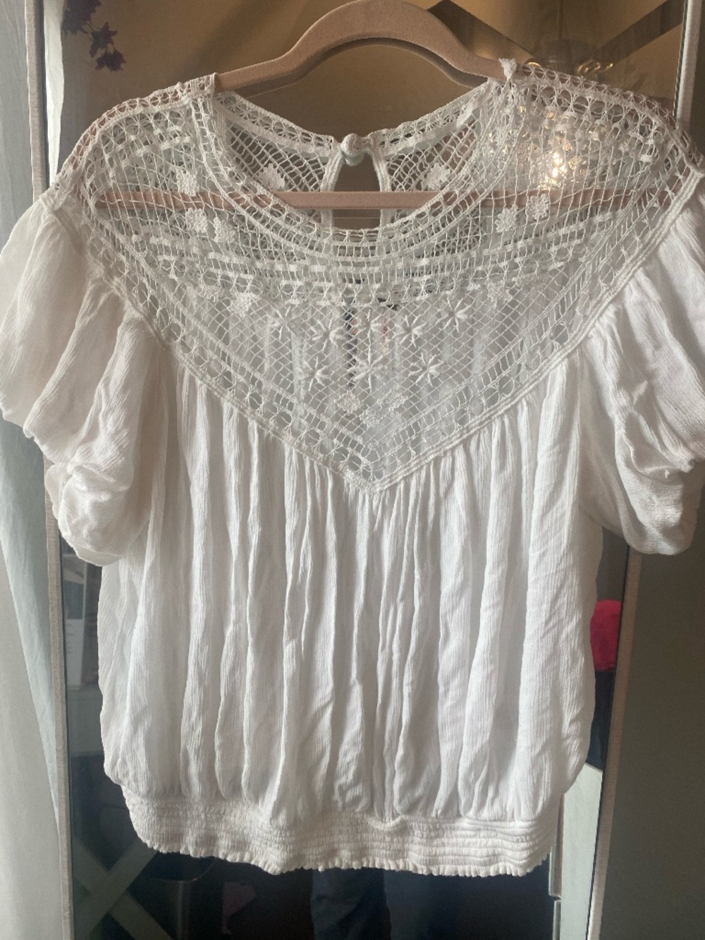 FREE PEOPLE WHITE/CREAM CROCHET TOP SZ XL